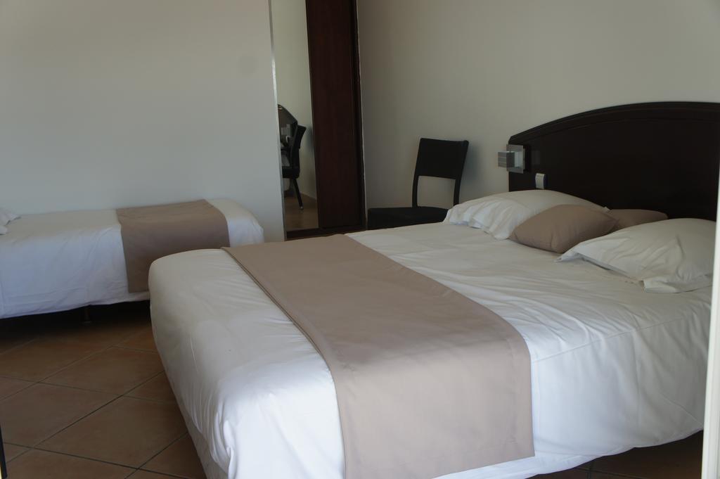 Saint-Raphaël Agay Beach Hotel חדר תמונה
