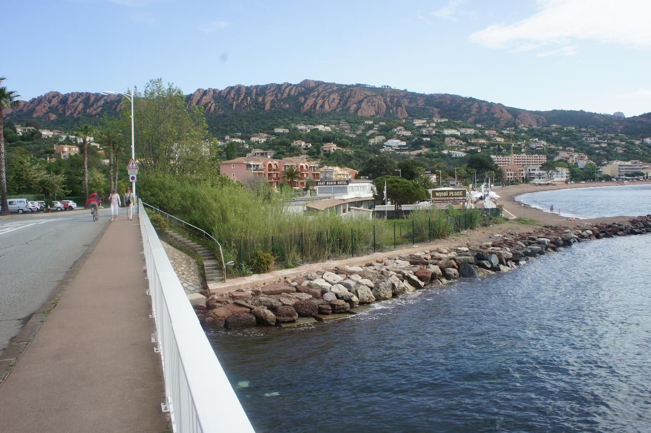 Saint-Raphaël Agay Beach Hotel מראה חיצוני תמונה