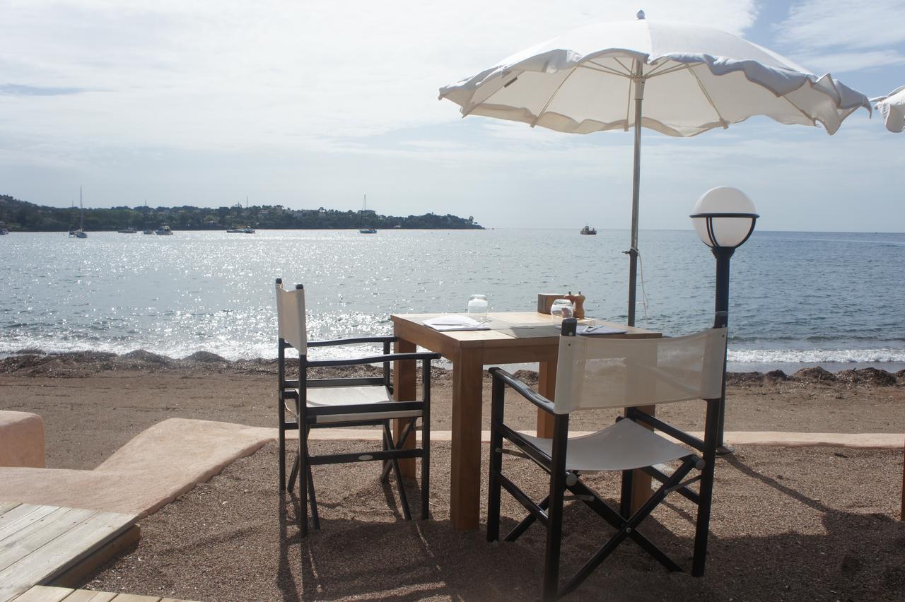 Saint-Raphaël Agay Beach Hotel מראה חיצוני תמונה